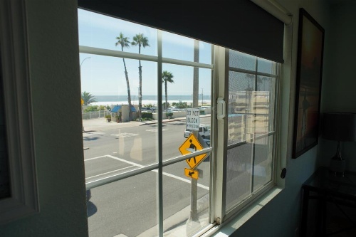 Huntington Surf Inn image 11