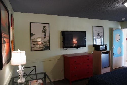 Huntington Surf Inn image 36